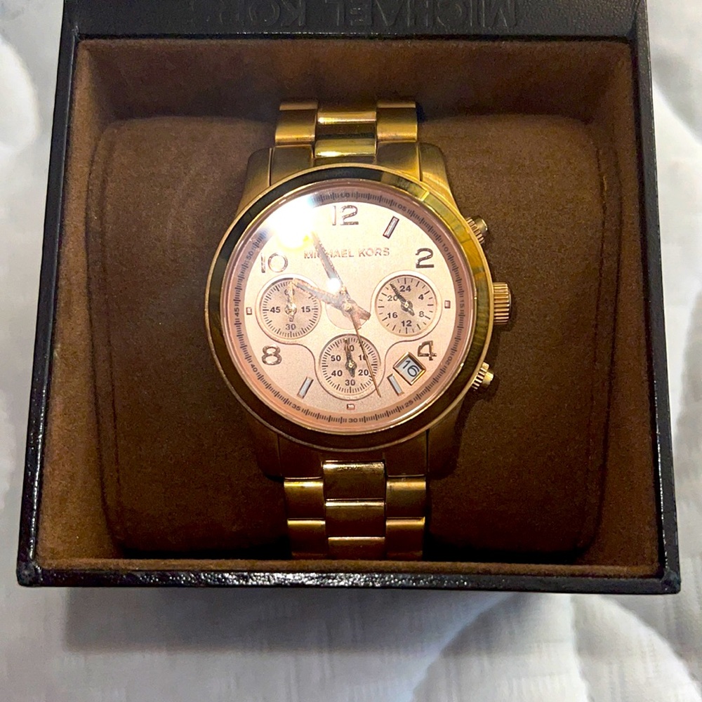 Michael kors watch